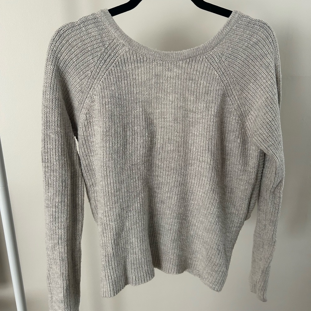 Aerie Gray Women's Cross Back Sweater